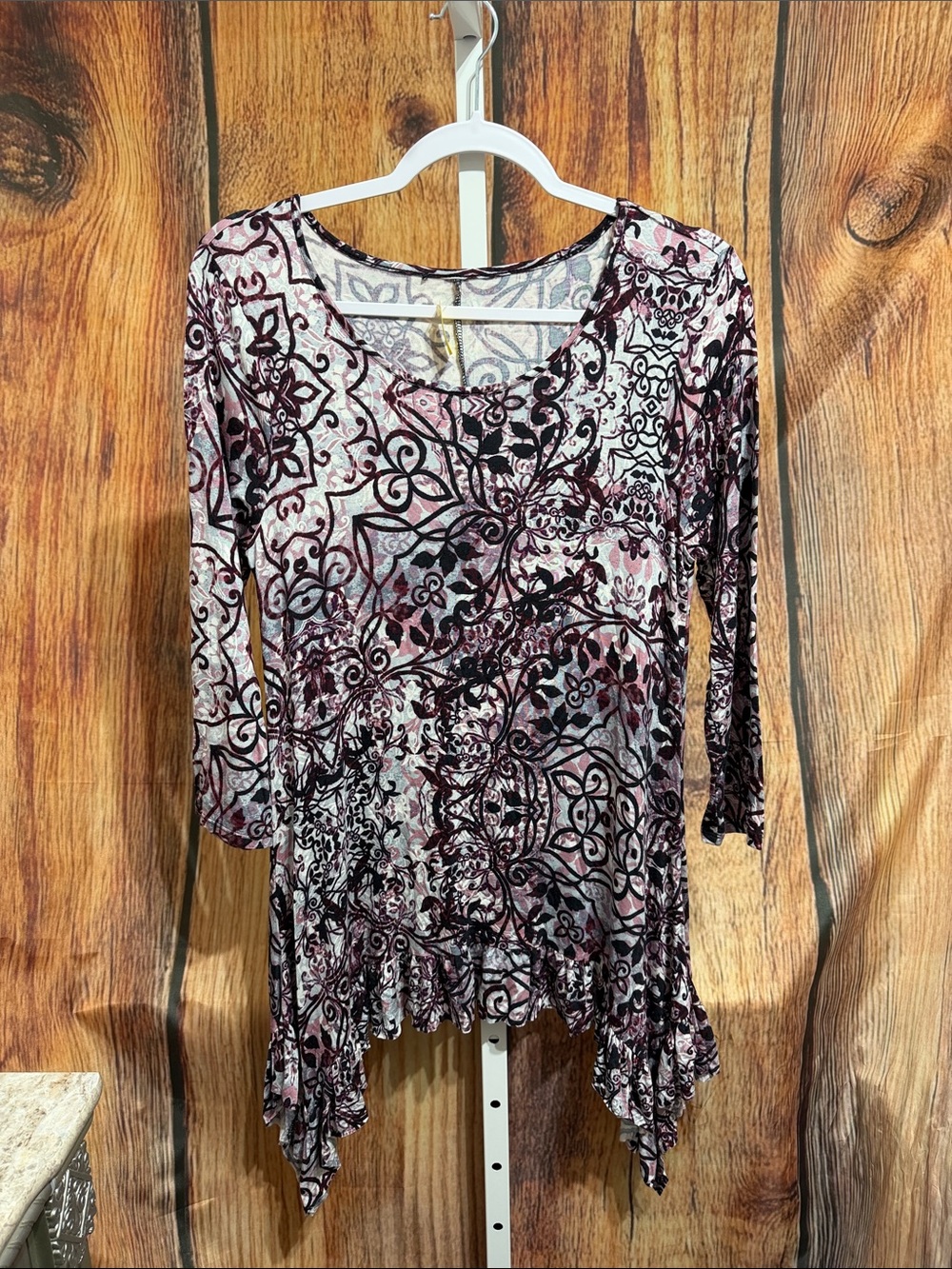 Boutique Ruffle Hemline Blouse Size M
